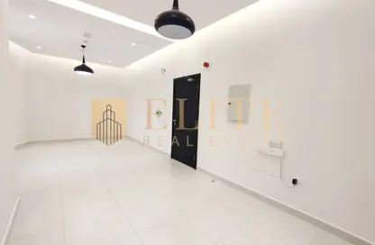 Apartment - 2 Bedrooms - 2 Bathrooms for rent in Danat Al Sadd Tower - Al Sadd - Doha