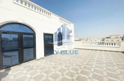 فيلا - 7 غرف نوم - 8 حمامات للايجار في الهلال - الهلال - الدوحة