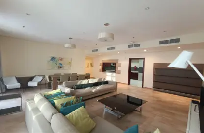 Apartment - 3 Bedrooms - 5 Bathrooms for rent in Fereej Bin Mahmoud North - Fereej Bin Mahmoud - Doha