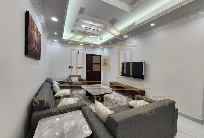 967596 - Property Image 2