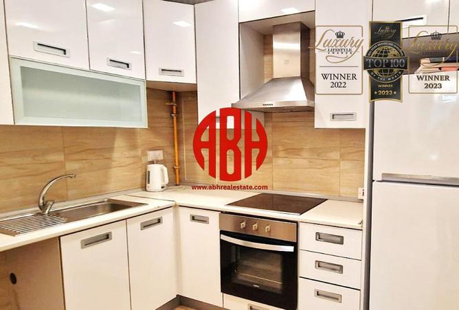 977681 - Property Image 2