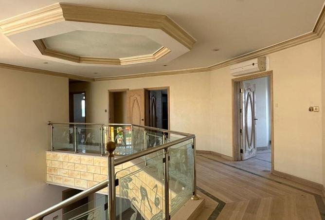 946655 - Property Image 3