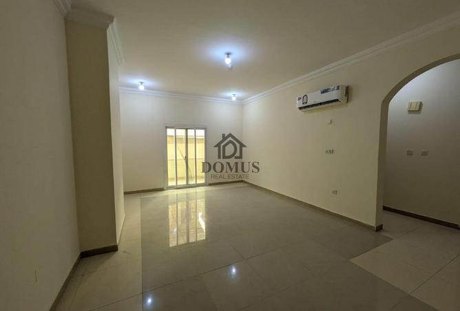 909555 - Property Main Image