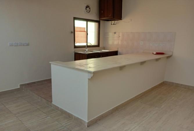 943074 - Property Image 2
