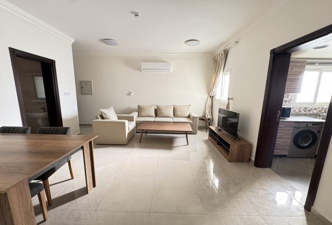 1002747 - Property Image 2