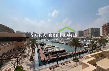 Apartment - 2 Bedrooms - 3 Bathrooms for rent in Porto Arabia Townhouses - Porto Arabia - The Pearl Island - Doha