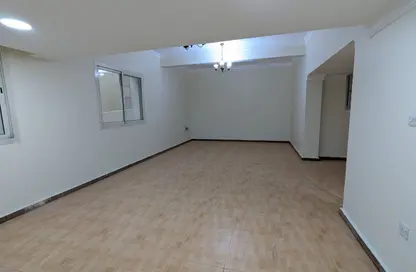 Apartment - 3 Bedrooms - 3 Bathrooms for rent in Najma Street - Najma - Doha