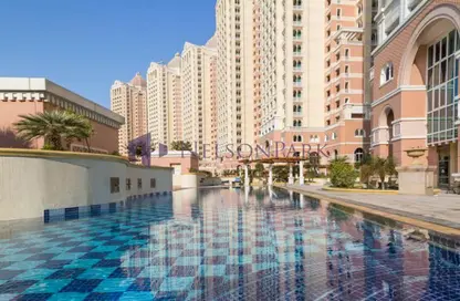 شقة - غرفة نوم - 2 حمامات للايجار في فيفا غرب - فيفا بحرية - جزيرة اللؤلؤة - الدوحة