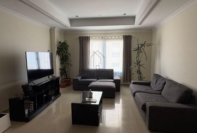 930424 - Property Image 2