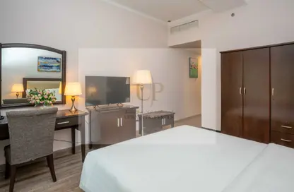 Apartment - Studio - 1 Bathroom for rent in West Bay Tower - West Bay - West Bay - Doha