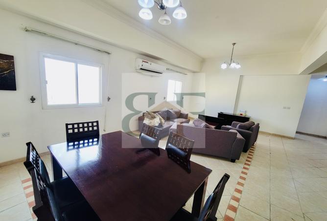 972769 - Property Image 2