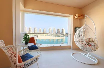 Bathroom image for: Apartment - 1 Bedroom - 2 Bathrooms for sale in Al Mutahidah Tower - Viva Bahriyah - The Pearl Island - Doha, Image 1