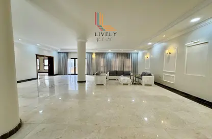 فيلا - 5 غرف نوم - 7 حمامات للايجار في فلل واست باي لاغون - وست باي لاجون - بحيرة وست لاجون - الدوحة