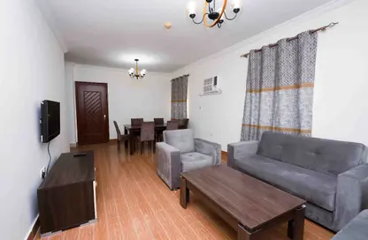 Apartment - 2 Bedrooms - 2 Bathrooms for rent in Ezdan Village 32 - Ezdan Village - Al Wakra