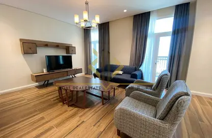 Apartment - 1 Bedroom - 2 Bathrooms for sale in Floresta Gardens - Floresta Gardens - The Pearl Island - Doha