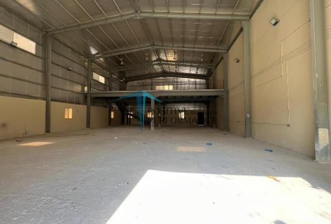 980121 - Property Image 3