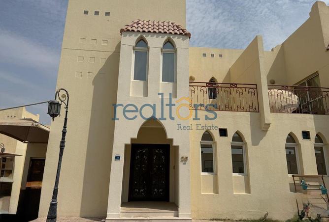 980016 - Property Image 2