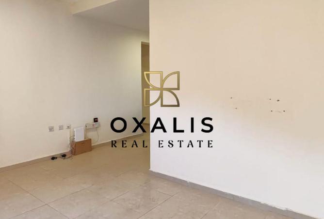 964289 - Property Image 3