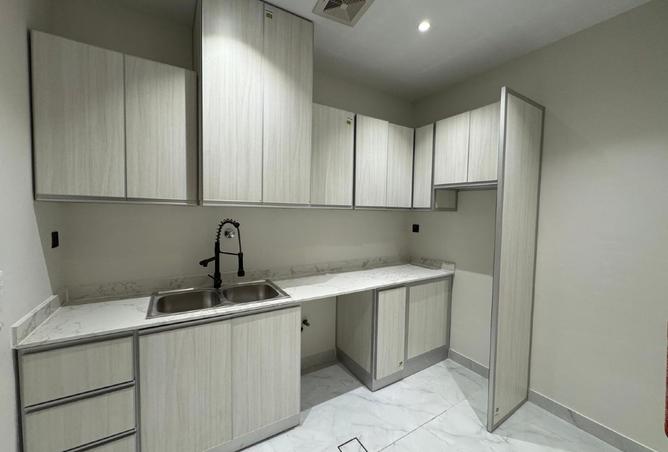 994748 - Property Image 3