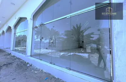 محل تجاري - استوديو - 1 حمام للايجار في سوق الغرافة - الغرافة - الدوحة