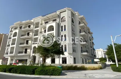 Apartment - 1 Bedroom - 2 Bathrooms for sale in Fox Hills South - Fox Hills - Lusail