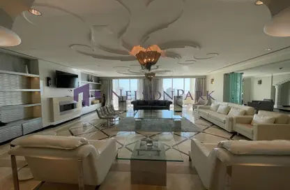 Penthouse - 7 Bedrooms - 6 Bathrooms for rent in Viva West - Viva Bahriyah - The Pearl Island - Doha