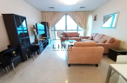 Apartment - 2 Bedrooms - 4 Bathrooms for rent in West Gate - West Bay Lagoon - Doha