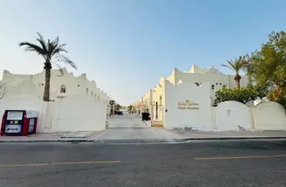 Compound - 4 Bedrooms - 4 Bathrooms for rent in Al Thumama - Al Thumama - Doha