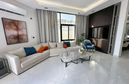 Villa - 5 Bedrooms - 7 Bathrooms for rent in Al Thumama - Al Thumama - Doha