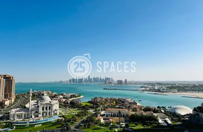 Apartment - 3 Bedrooms - 4 Bathrooms for rent in Abraj Bay - Abraj Quartiers - The Pearl Island - Doha