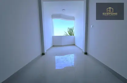 Apartment - 3 Bedrooms - 3 Bathrooms for rent in Souk Al gharaffa - Al Gharrafa - Doha