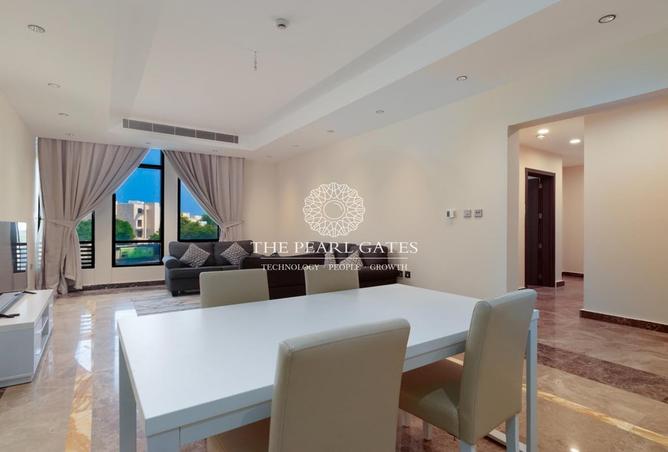 947213 - Property Image 2