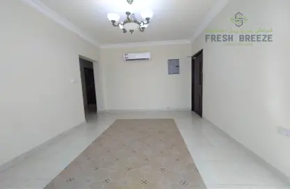 صورة لـ غرفة فارغة شقة - 3 غرف نوم - 3 حمامات للايجار في المنتزه - الدوحة ، صورة رقم 1