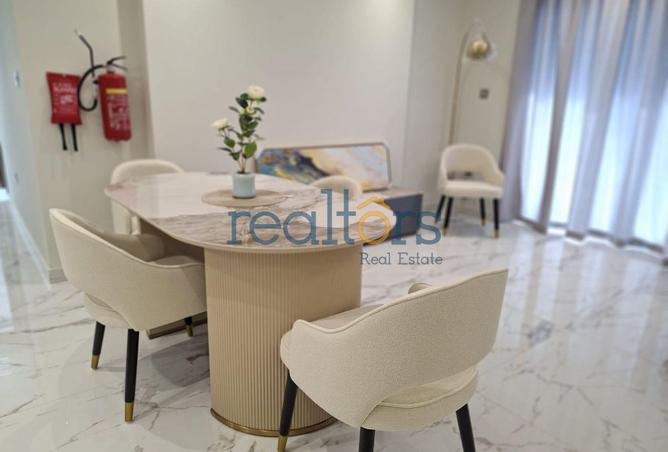 1000285 - Property Image 2