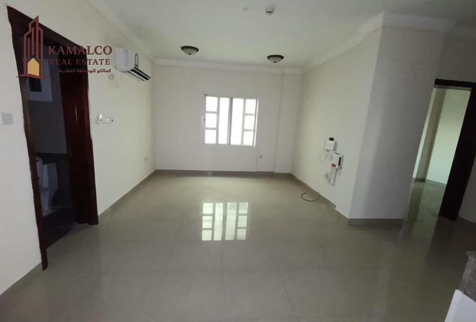 954603 - Property Image 2