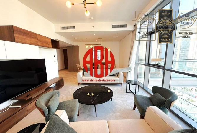 998294 - Property Image 2