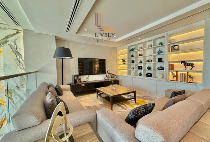 980925 - Property Image 2