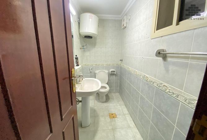 905027 - Property Image 3