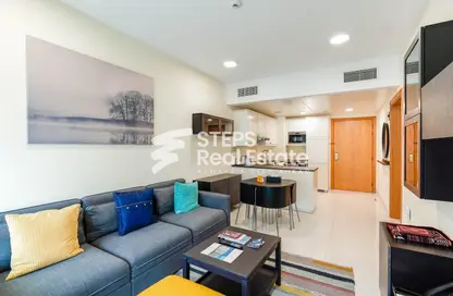 Living Room image for: Apartment - 1 Bedroom - 1 Bathroom for rent in Bin Omran 35 - Fereej Bin Omran - Doha, Image 1
