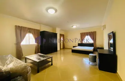 Apartment - 1 Bedroom - 2 Bathrooms for rent in Al Sadd Road - Al Sadd - Doha