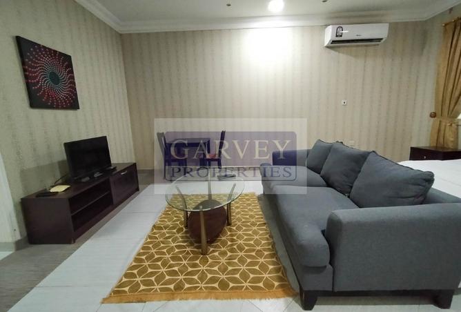 966008 - Property Image 2