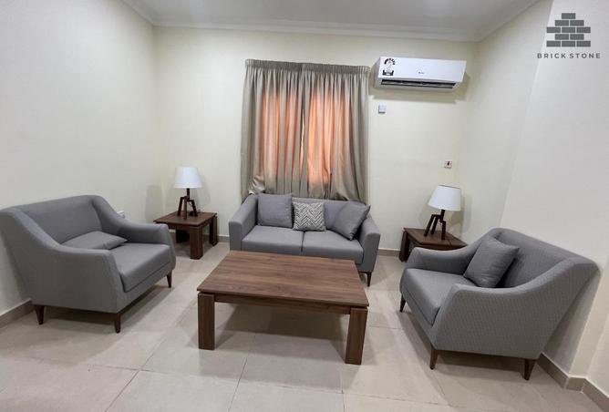 909793 - Property Main Image
