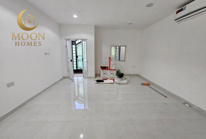 1000950 - Property Image 2