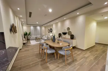 Apartment - 2 Bedrooms - 2 Bathrooms for rent in Ramada Commercial Building - Al Rawabi Street - Al Muntazah - Doha
