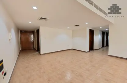 Apartment - 3 Bedrooms - 3 Bathrooms for rent in Najma 28 - Ibn Dirhem Street - Najma - Doha
