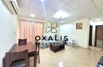 Apartment - 1 Bedroom - 1 Bathroom for rent in Ibn Al Haitam Street - Fereej Abdul Aziz - Doha