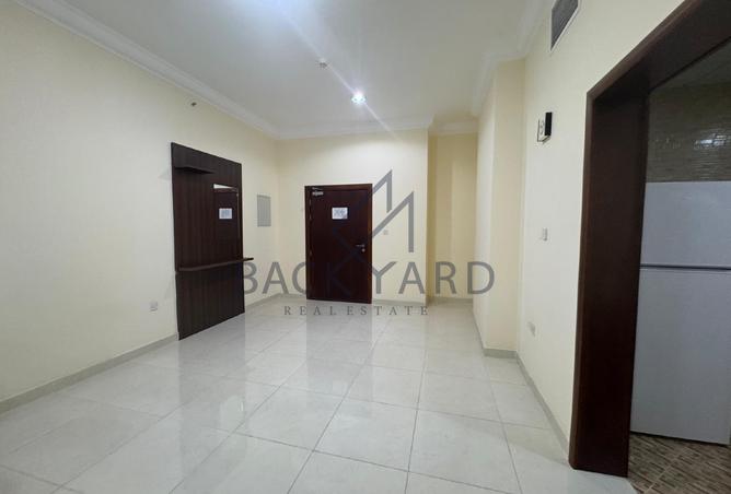 999630 - Property Image 2