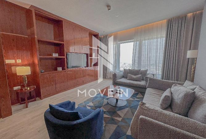 957425 - Property Image 2