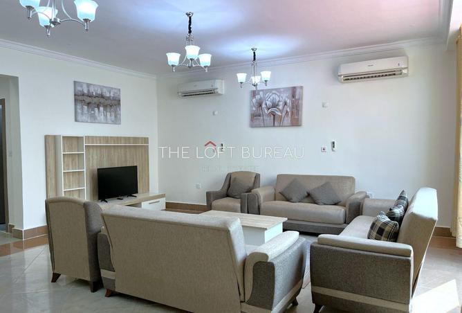 909198 - Property Image 3