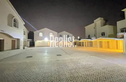 Compound - 5 Bedrooms - 5 Bathrooms for rent in Old Airport Road - Old Airport Road - Doha